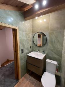 Appt 4 pers, 2 min Ski et Commerce