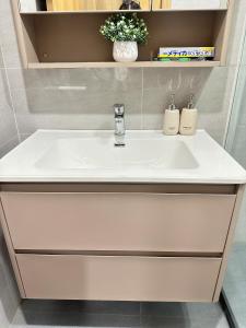 Room Hachi 203- 174 Nguyễn Tuân - Thanh Xuân - Hà Nội