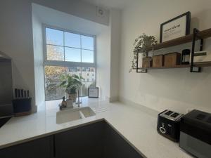 Fantastic 1-bed flat in the Heart of Clifton