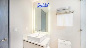 3A Torre KU 2BR Sofa DowntownView PrivateBalcony