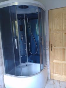 Cabana La Dragos Si Carmen Pe Coclauri