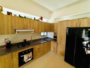 Modern Central Ocean View and Jacuzzi Apartment