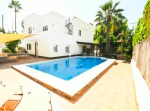 Villa Blanca Carrio - 7 chambres, piscine chauffée