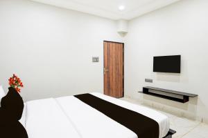 Townhouse Rajendra Nagar Main Road