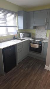 Lodge Causeway studio flat in Fishponds Bristol