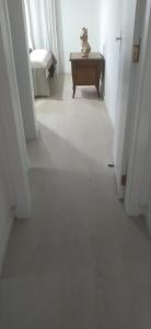 Apartamento quadra mar reformado