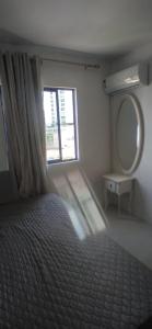 Apartamento quadra mar reformado