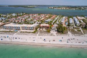 Anna Maria Beach Condo at Bradenton Beach Club