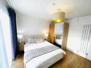 Westferry Deluxe Apartment 3