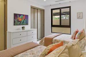 Gorgeous 3BR Oceanview Condo with Stunning Views