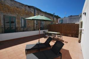 Oasi 2 terrace overlooking the sea in Canneto