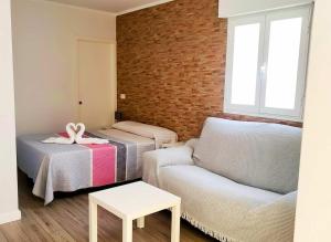 Estudio con terraza cerca de la playa