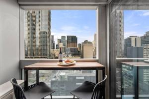 Breathtaking 2BR Retreat With Pool And Free Parking