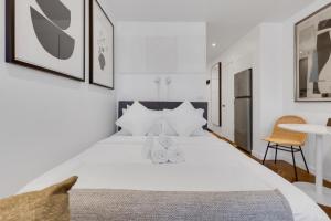 The Speakeasy Suite 502 With Parking