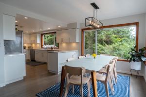 Chesterman on the Point - Beachfront
