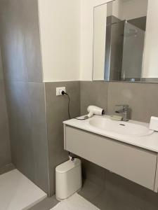 Davide Host Classy&Easy