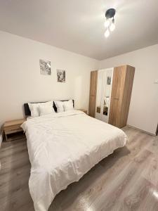 Luna Music Apartment