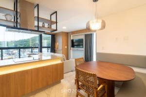 Apto c Churrasqueira a 300m da Praia MTR0502