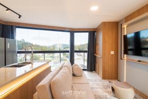 Apto c Churrasqueira a 300m da Praia MTR0502