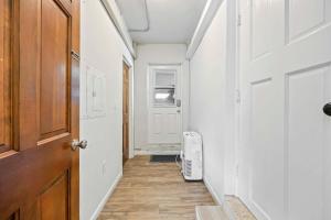 Sandpiper Studio Across From Beach