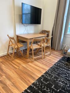 Spacious Apartment walk to Hyde Park & Notting Hill