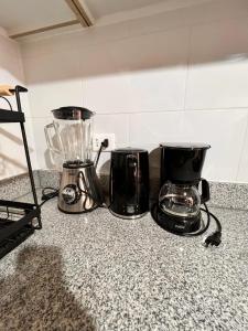 Piscina, Parrilla, Wifi y a pasos del metro Santa Isabel