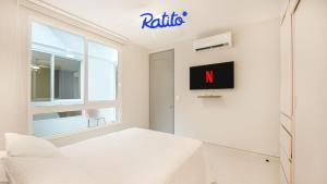 Torre KU 2BR SofaBed CityViews Pool at RoofTop