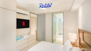 PBB Torre KU Amazing 1BR APT Sofa Bed Balcony