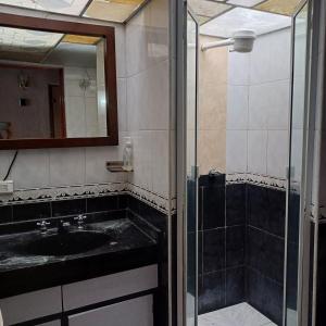 Large, comfortable house perfect for 12 people