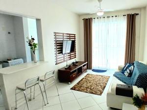 APT PRAIA do FORTE, 2min do Mar, a pé, CABO FRIO RJ