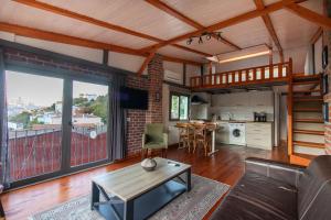 Kuzguncuk Retreat W Stunning Views and Local Charm