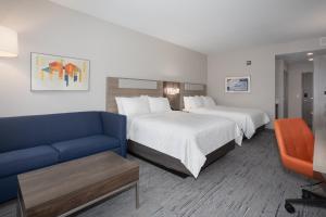 Holiday Inn Express & Suites Nampa - Idaho Center by IHG