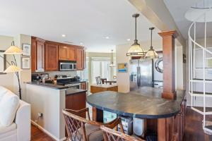 TW301I: 301 I Tidewater