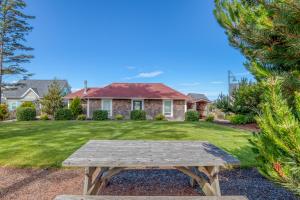 Knee Deep In Happiness