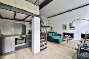 Castex - LB - Beautiful apartment near Le Marais for four people