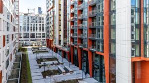 Towarowa Square Residence