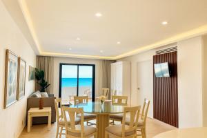 Oceanfront Paradise in Cancun Hotel Zone