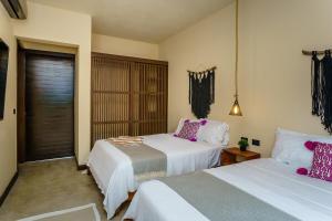 New! Gorgeous Tulum luxury villa with 2 pools