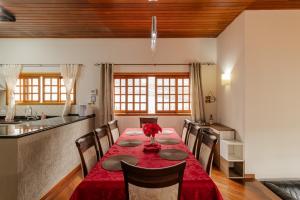 Casa de Campo com Piscina, Churrasqueira e Hidro