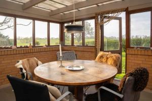 Renovated Country Home 50 M From The Sea