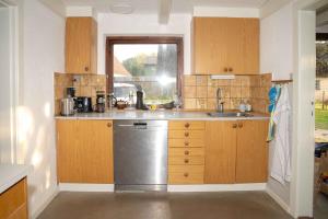 Renovated Country Home 50 M From The Sea