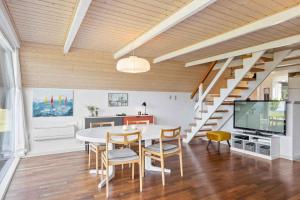 Idyllic Summer House With Sea View