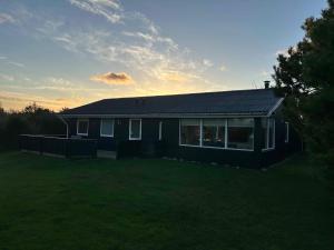 Holiday Oasis With Peace, Beach And Sun Terrace