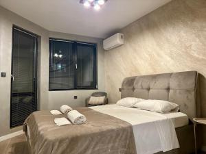 Casa Nova with Free Garage Parking