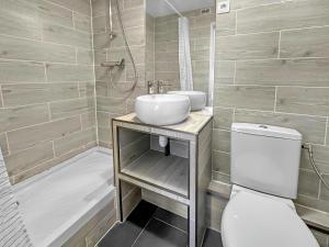 Tessier - LB - Parisian life for 2 pers