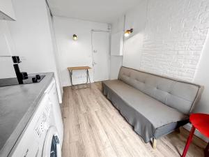 Tessier - LB - Parisian life for 2 pers