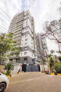 Cozy Luxurious 2 Bedroom 2 Bath Westlands, Nairobi at Orchid Residency