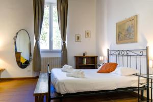 Elegantis Trastevere Comfortable Apartment in the Heart of Historic City