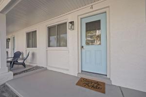 Be A Nomad - Calm Ocean Retreat Four