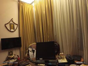 Tahrier square down house number 10